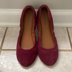 Lucky brand burgundy flats size 7